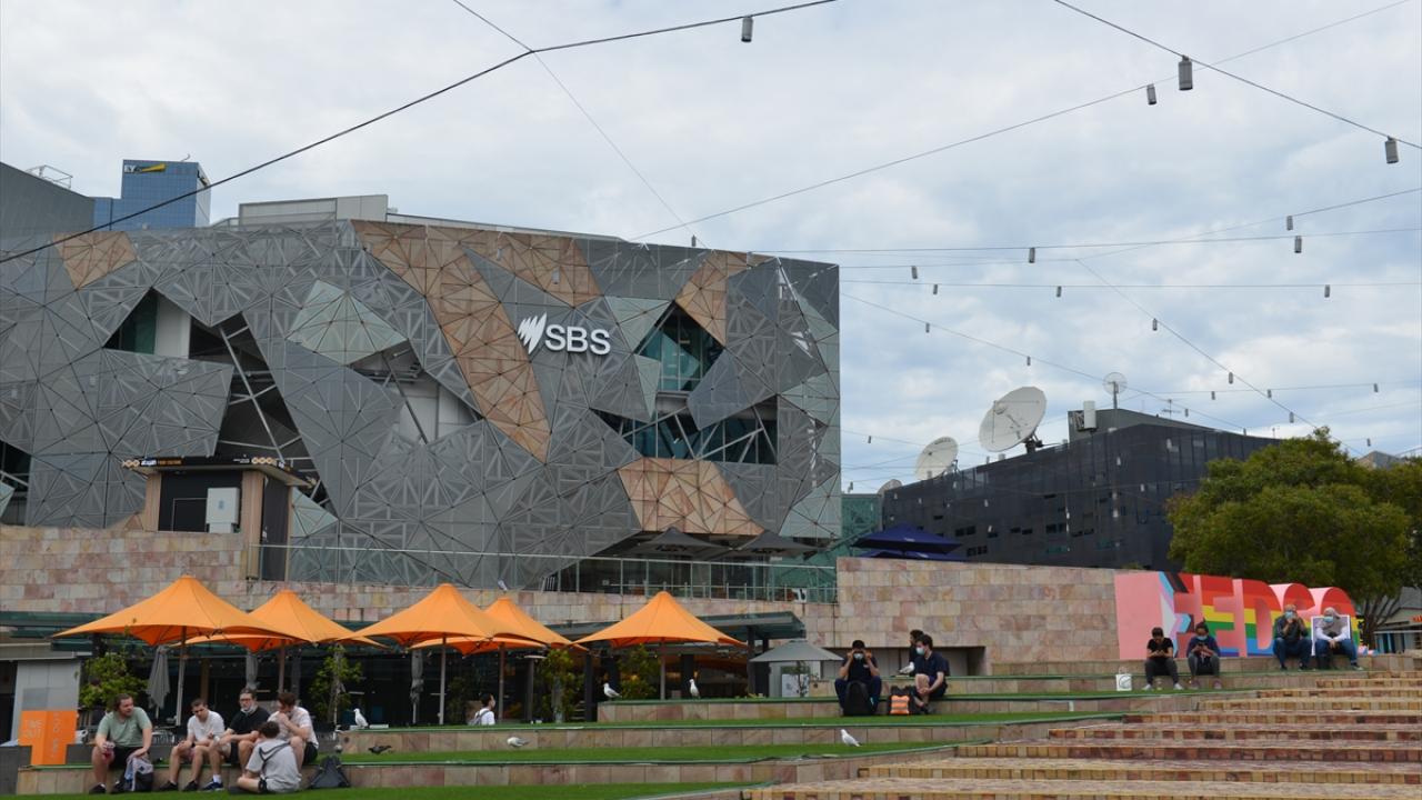 Tam kapanma Melbourne merkezindeki iş yerleri için zor geçti