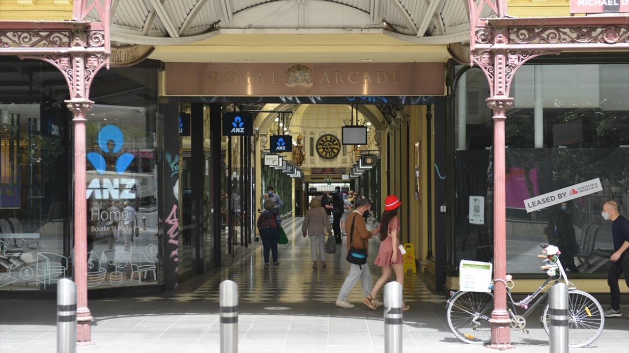 Avustralya`da COVID-19’dan ölenlerin sayısı bin 611’e çıktı