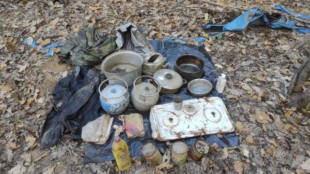 Bingölde terör örgütü PKKlı teröristlerce kullanılan 2 sığınak bulundu
