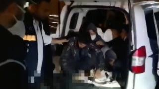 Durdurulan araçtan 10 düzensiz göçmen çıktı
