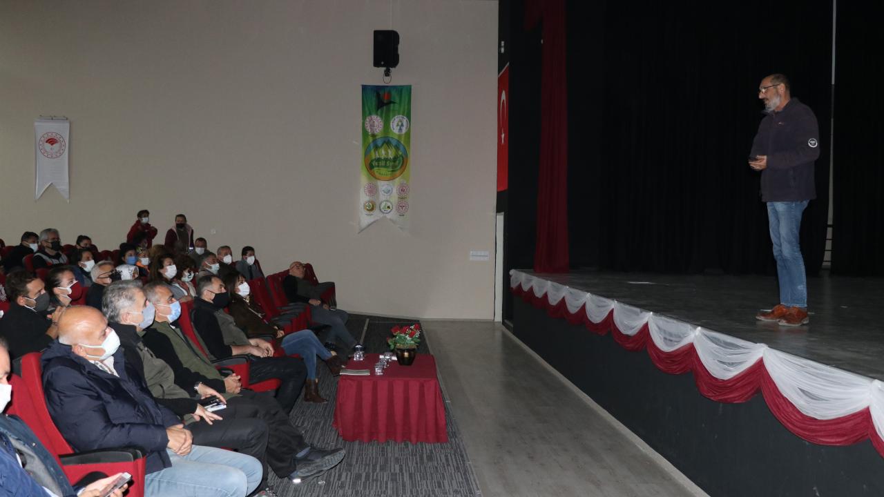 Bolu'nun mantar florası orman teşkilatına anlatıldı