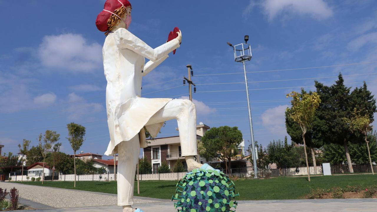 "Bu objelerin kaldırılmasını istiyoruz"