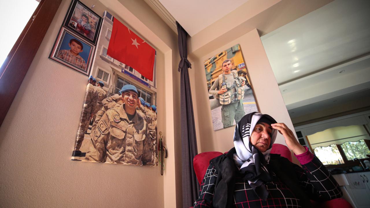 Evladına büyük özlem duyduğunu anlatan anne Türkel, sözlerini şöyle sürdürdü: