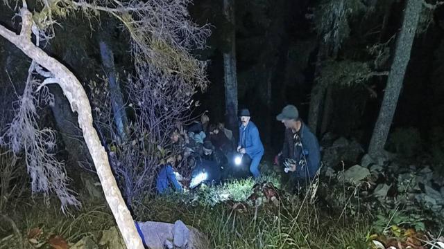 Uçuruma yuvarlanan kişi kurtarıldı