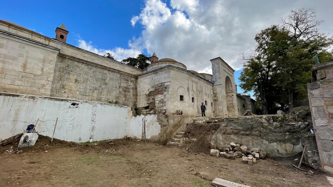 "Restore ettiğimiz bu eseri müzeye dönüştürmüş olacağız"