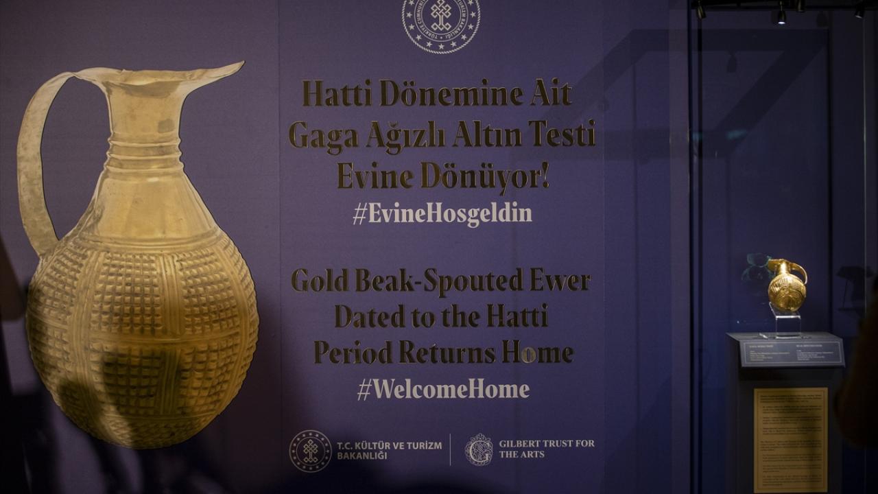 Eseri 1989`da Los Angeles`ta satın aldı