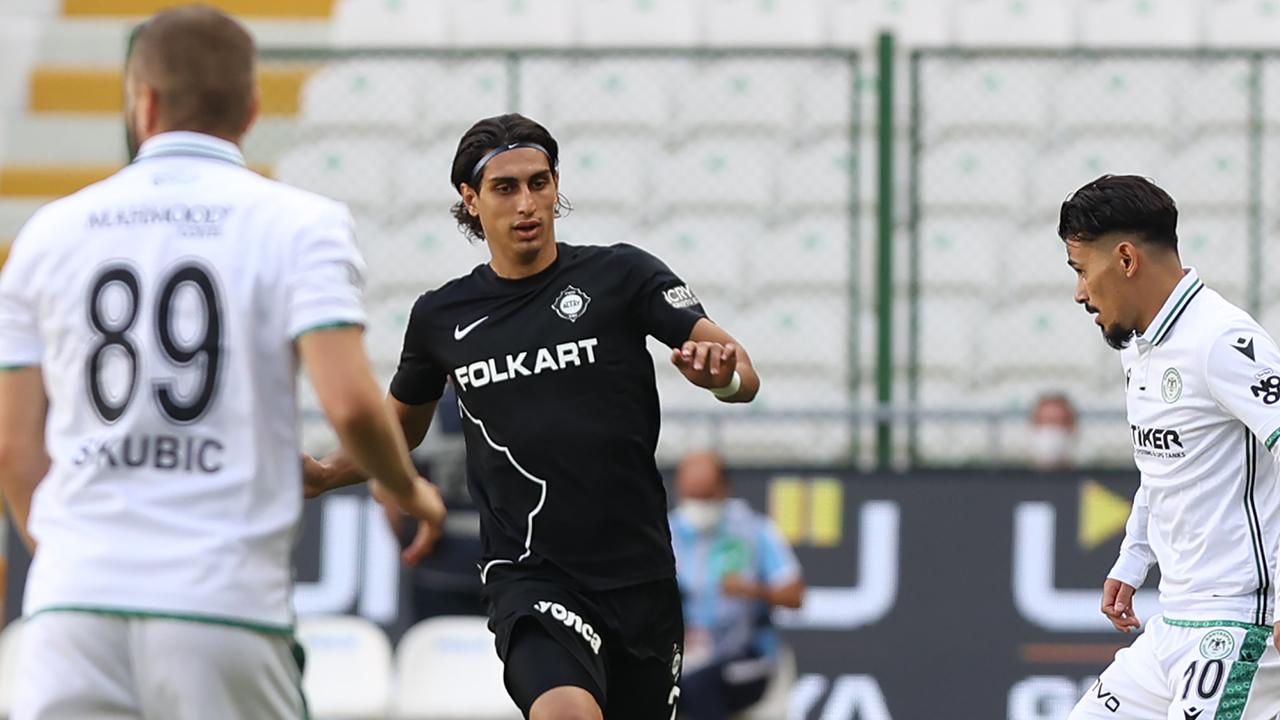 Altaylı futbolcu Naderi 4 hafta takımdan uzak kalacak