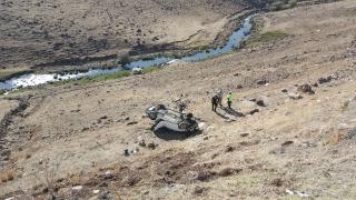 Otomobil şarampole devrildi: 3 ölü, 3 yaralı