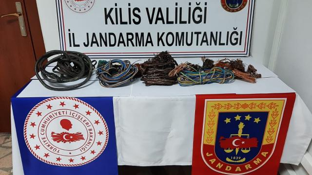 Kiliste kablo hırsızlığı yapan 2 şüpheli yakalandı
