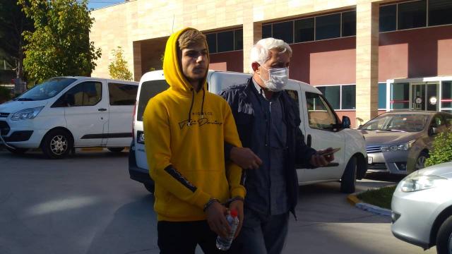 Manisada 4 hırsızlık şüphelisi tutuklandı