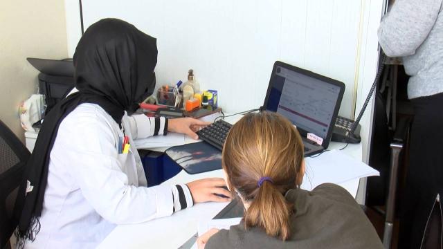 WhatsApp üzerinden PCR testi yapan laboratuvara baskın