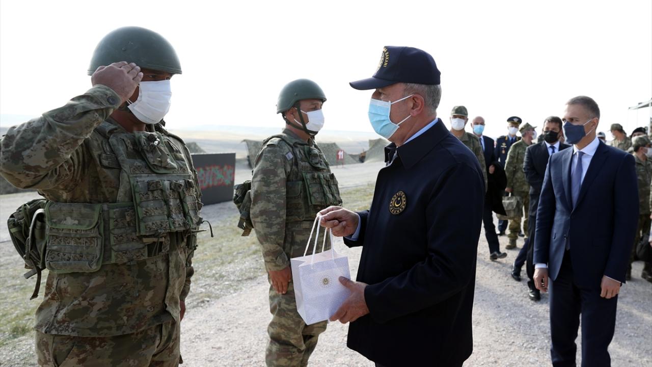 "Bilmeyenler öğrenmeli"