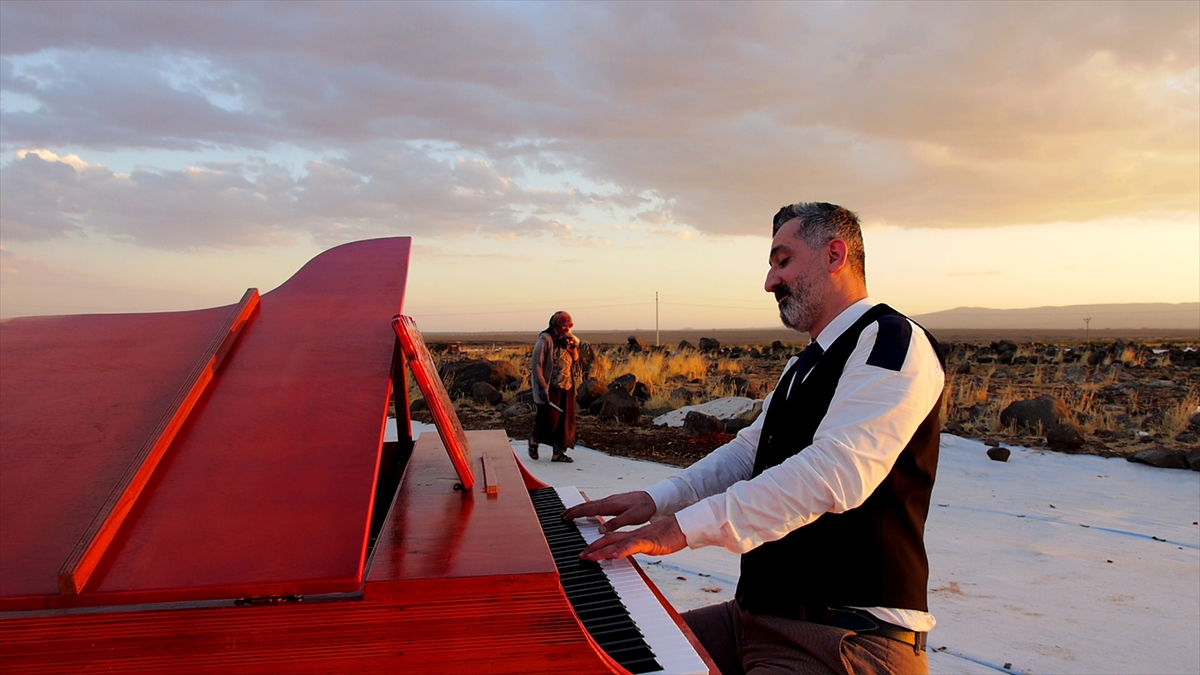 Karacadağ`ın güzelliklerini müzikle süsledik"