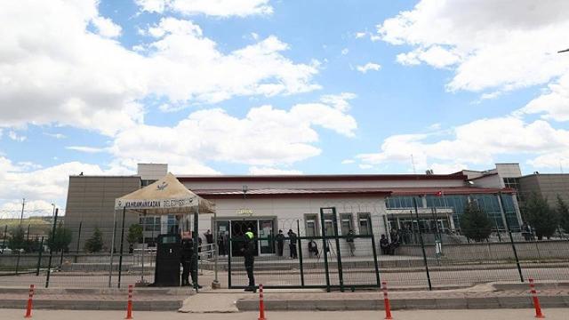 6-8 Ekim olayları davasında 21 sanığın tutukluluğunun devamına karar verildi