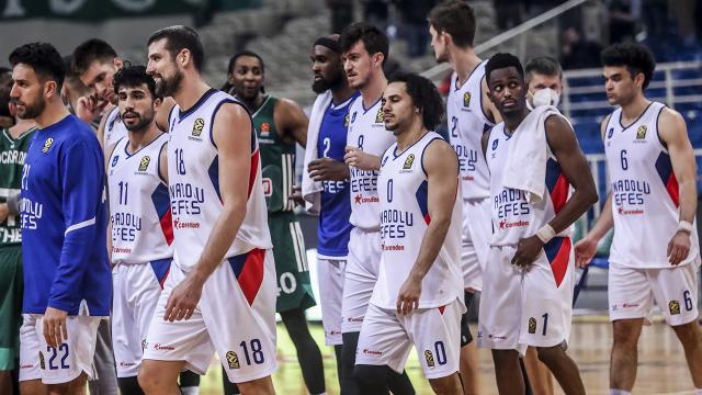 Anadolu Efes Zalgirisi konuk edecek