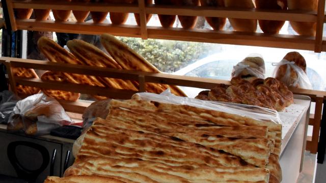 Kırşehirde ekmeğin gramajı ve fiyatı arttı