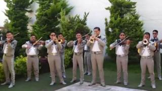 Meksikalı sanatçılar İstiklal Marşı'nı çaldı