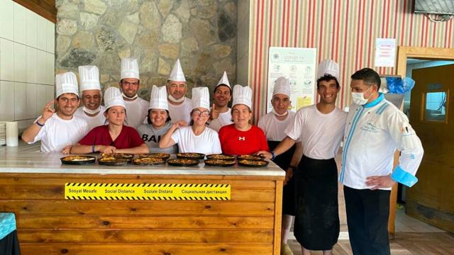 Çankırıdaki rehabilitasyon merkezi sakinleri yemek servisi yaptı