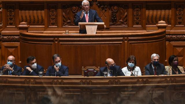 Portekizde 2022 bütçesi mecliste reddedildi