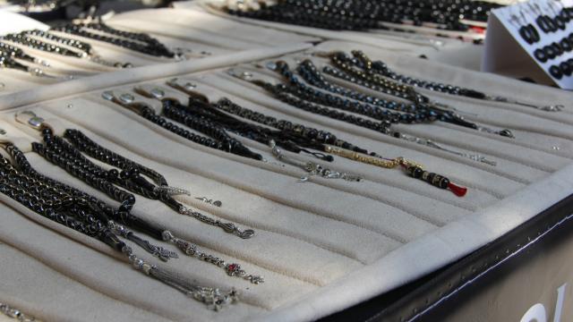 Hatayda tespih sergisi açıldı