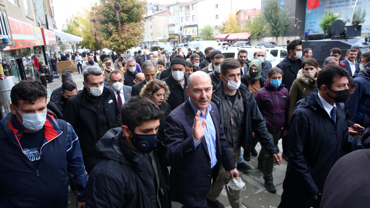 Ortaya koydukları iradeden dolayı ailelere minnettar olduklarını belirten Soylu, şunları kaydetti: