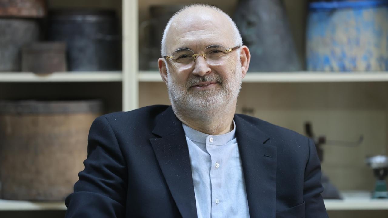  "Kullanan kişiye saadet, bolluk, şifa getirsin..."