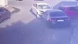 Vura vura durdu sonra da kaçtı