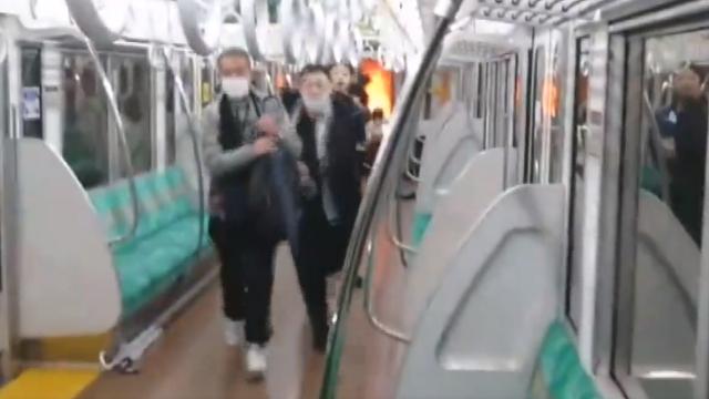 Tokyoda son 18 ayın en düşük günlük COVID-19 vaka sayısı