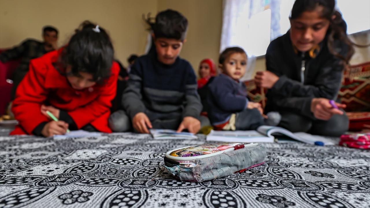 Çocuklarımın okumasını istiyorum ama imkanım yok"