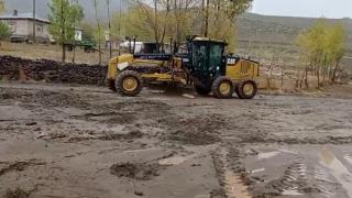 Van'da etkili olan sağanak sele neden oldu