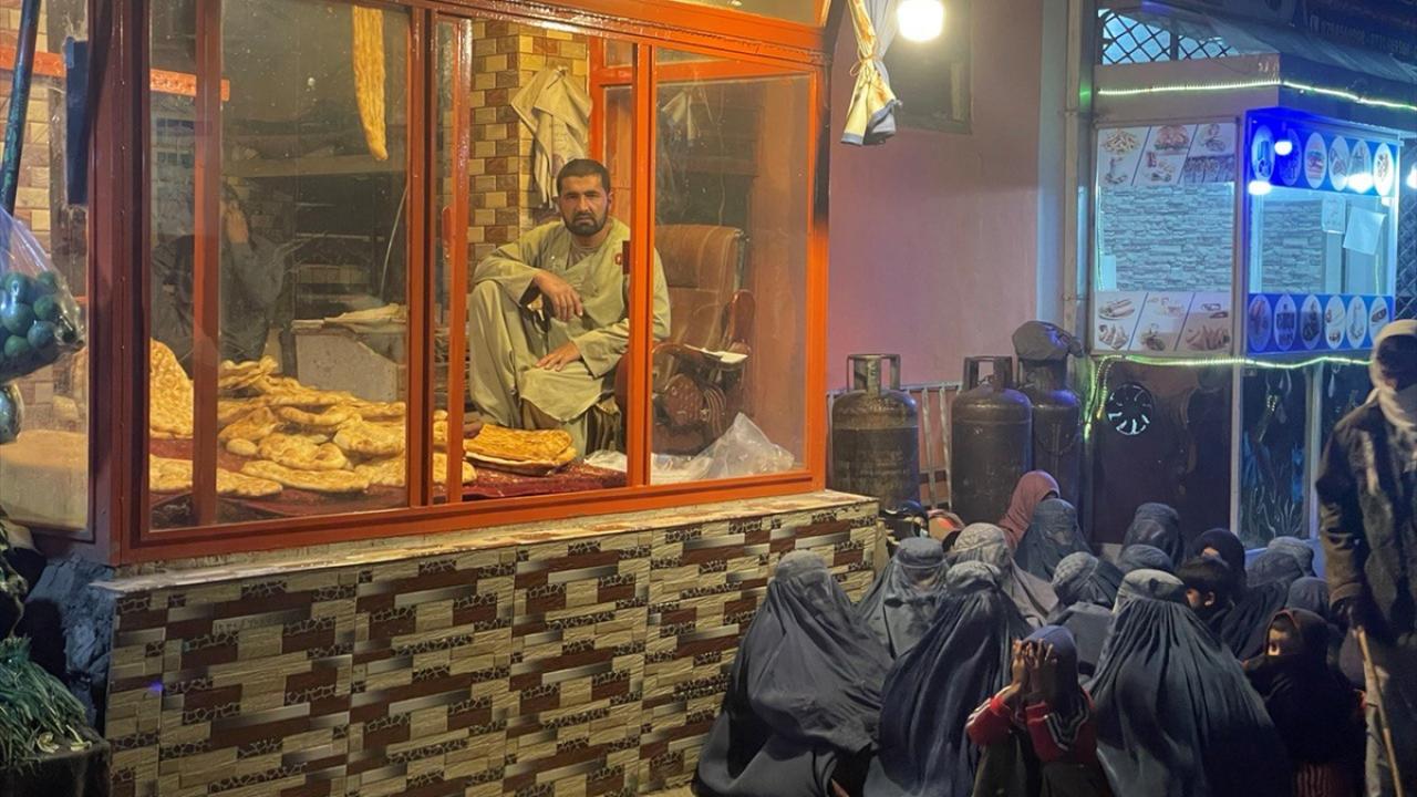 "Yoksul insanımız çok"