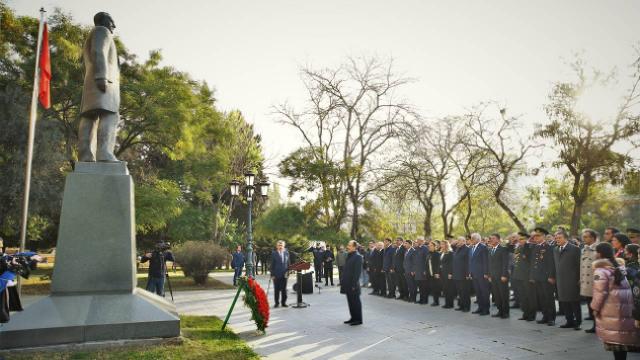 Büyük Önder Atatürk Azerbaycanda anıldı