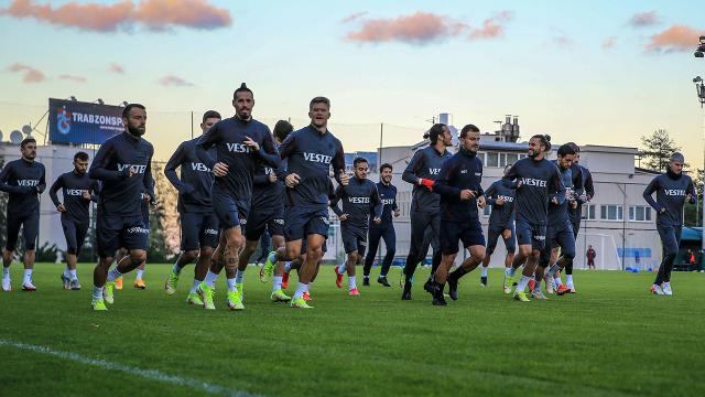 Trabzonsporda 12 oyuncu milli davet aldı
