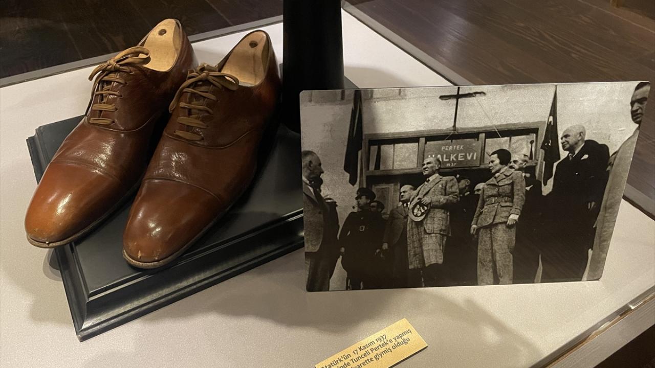 31 kişisel eşya ile toplam 34 eser sergilendi