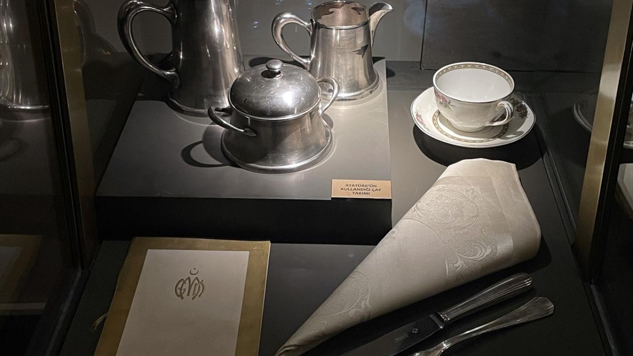 "Canlı, kanlı görmek bu eşyaları bizi o döneme götürüyor"