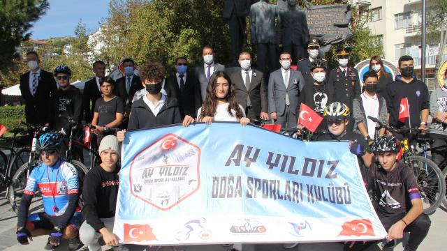Sökede Atatürke saygı bisiklet turu düzenlendi