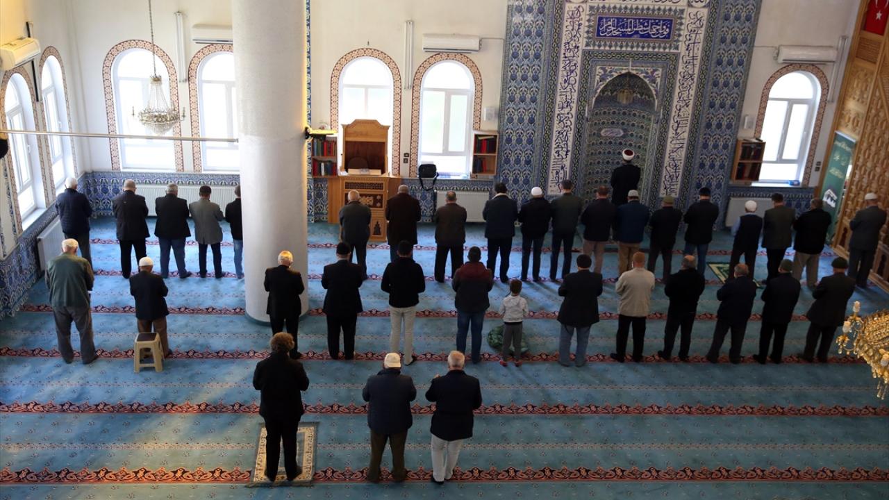 Saf düzeni kararı Uşak`ta memnuniyetle karşılandı