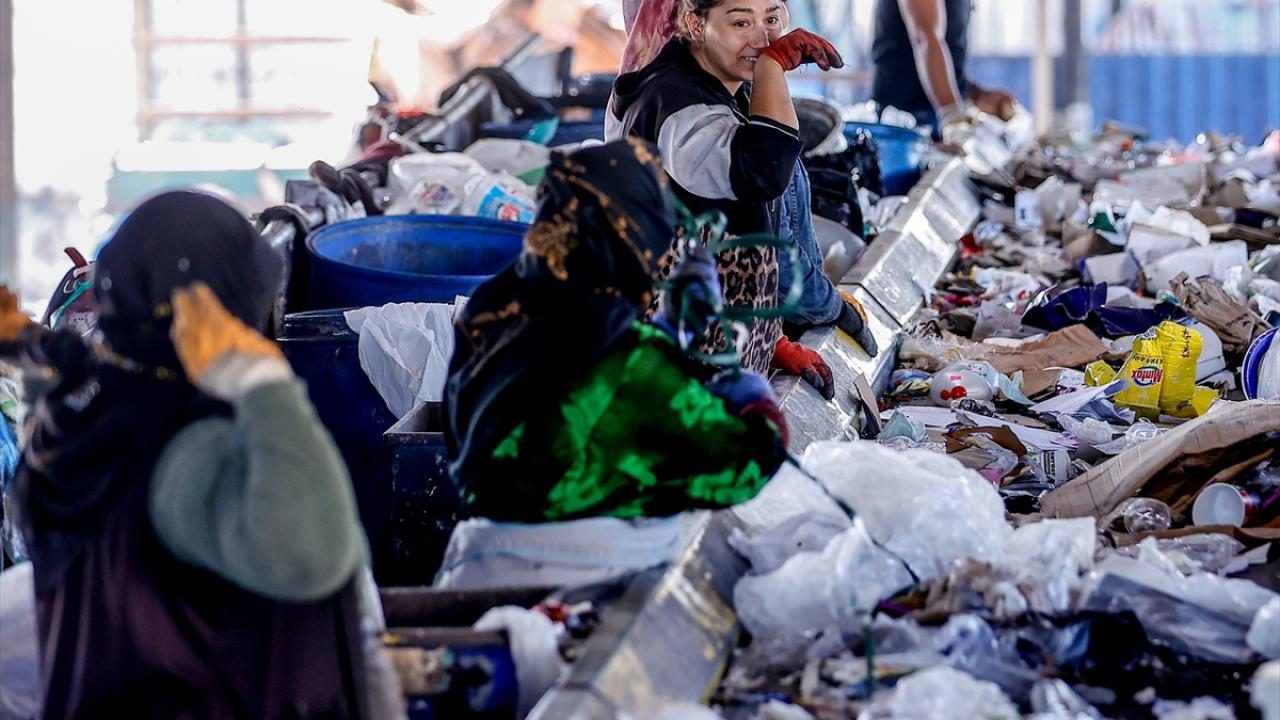 Üretimin yüzde 80`i geri dönüşümden