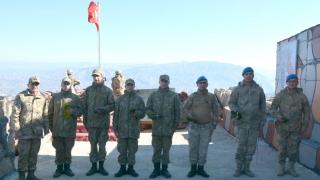 Rize'den Hatice annenin ördüğü çoraplar Mehmetçik'e ulaştı