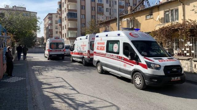 5 kişilik aile sobadan sızan gazdan zehirlendi