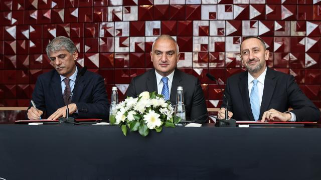 Türk Telekom, AKMnin opera binasına isim sponsoru oldu