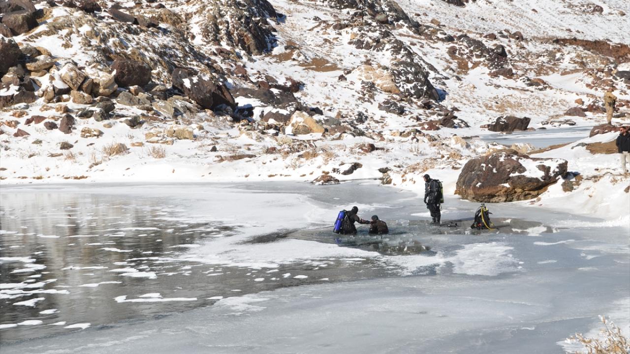 "Buz altı dalışı için Avusturya`ya gitmenize gerek yok"