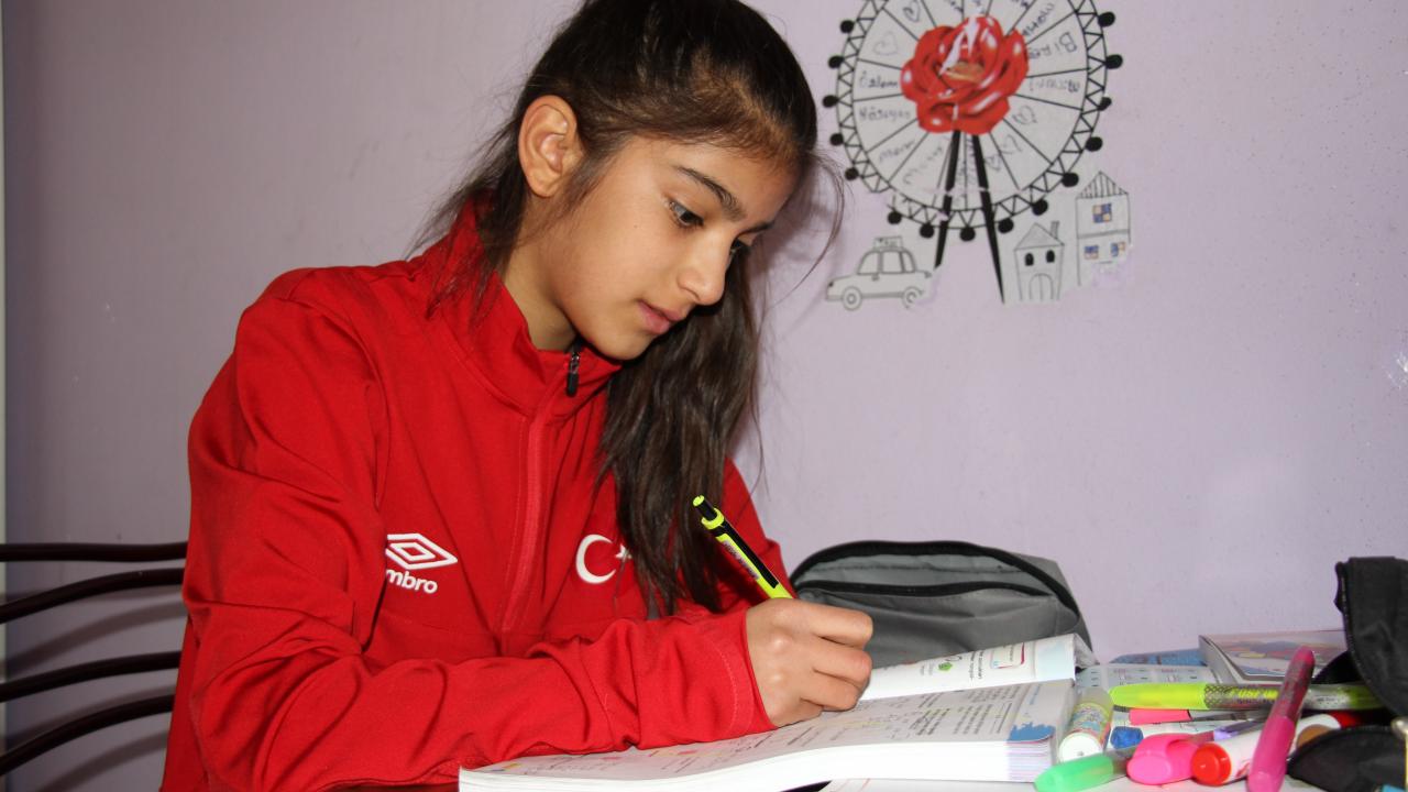 “Bundan sonra Avrupa ve Dünya şampiyonu olmak istiyorum”