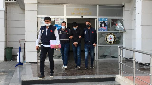 Mersinde iki kişinin cep telefonlarını gasbeden zanlı tutuklandı