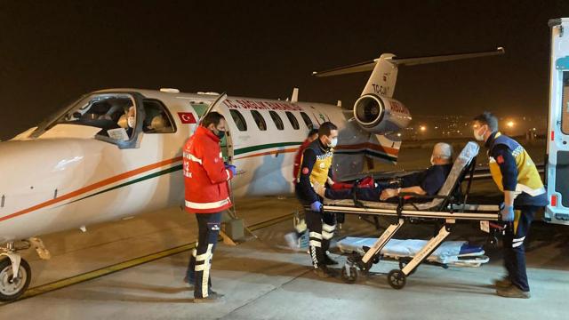 Nefes almakta zorlanan hastanın imdadına ambulans uçak yetişti
