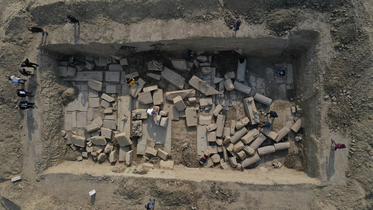 "Hermonoges`in çıraklık yapıtı olabilir"