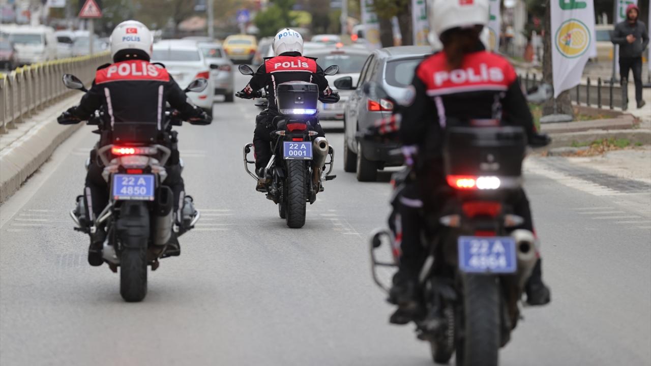 "Kask vardı, gözlerinden tanıdım"