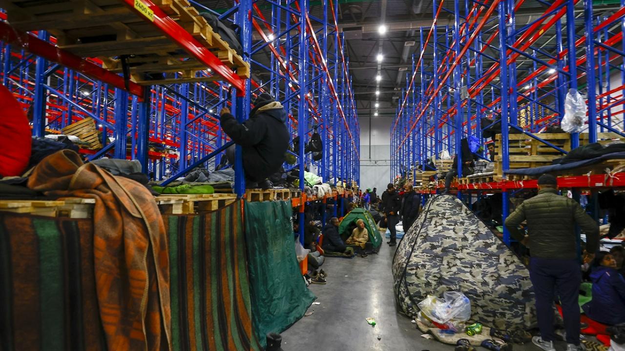 24 saat tıbbi yardım yapılıyor