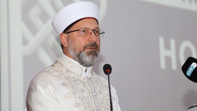Ali Erbaş: 7 kıtada İslam medeniyetinin çok güçlü izleri vardır