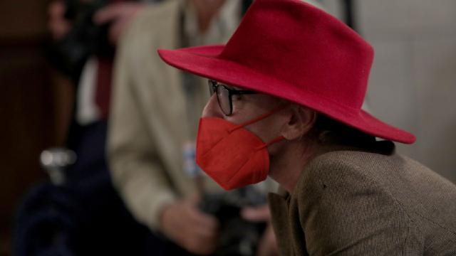 Hollandalı gazeteci Yunanistandan ayrılma kararı aldı